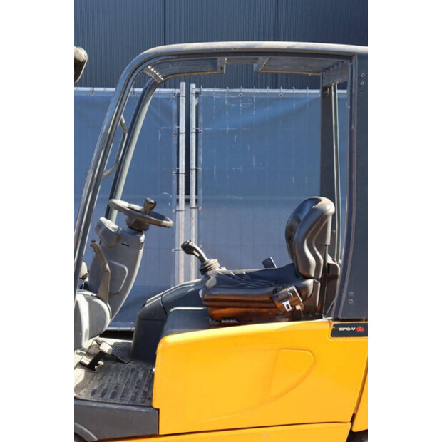 1999 Jungheinrich EFG-V 16-41121305