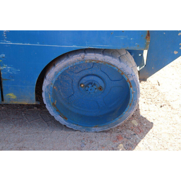 2007 Genie GS-2632-41121369