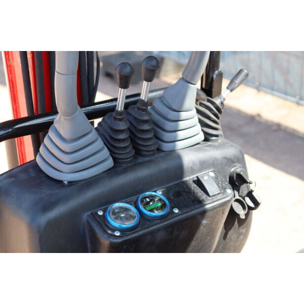 2025 جي بي سي HT12-41121646