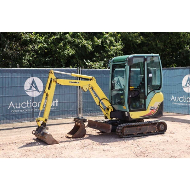 2011 YANMAR SV17-EX-41121700
