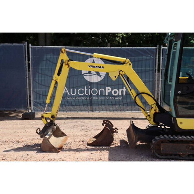 2011 YANMAR SV17-EX-41121701
