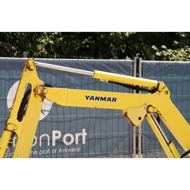 2011 YANMAR SV17-EX-41121705