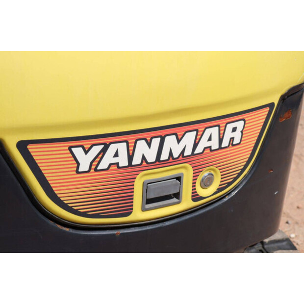 2011 YANMAR SV17-EX-41121717