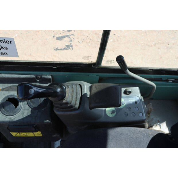 2011 YANMAR SV17-EX-41121724