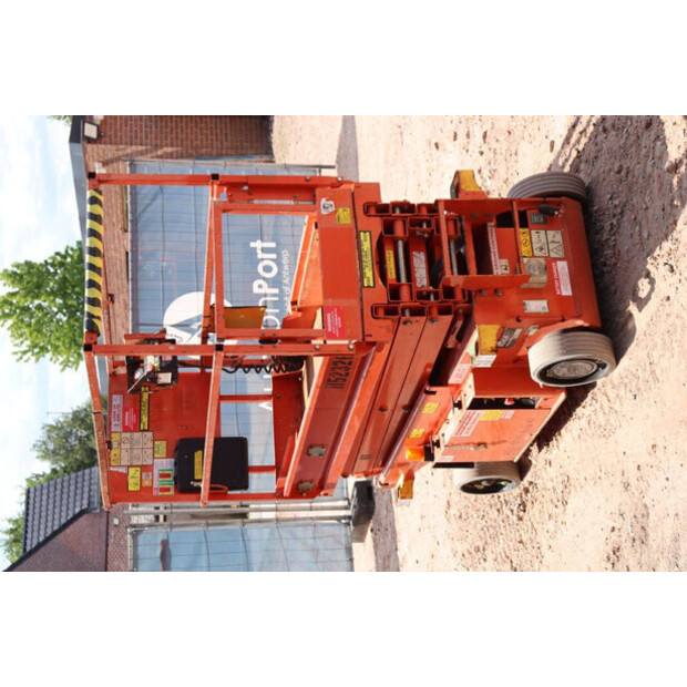 2015 جيه ال جي R6-41121742