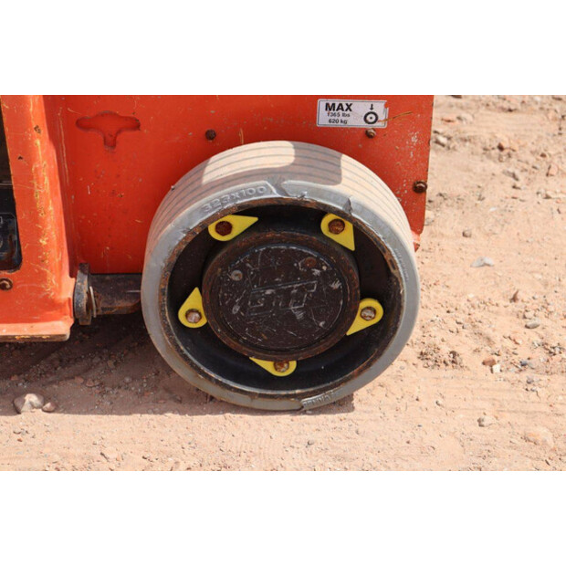 2015 JLG R6-41121855