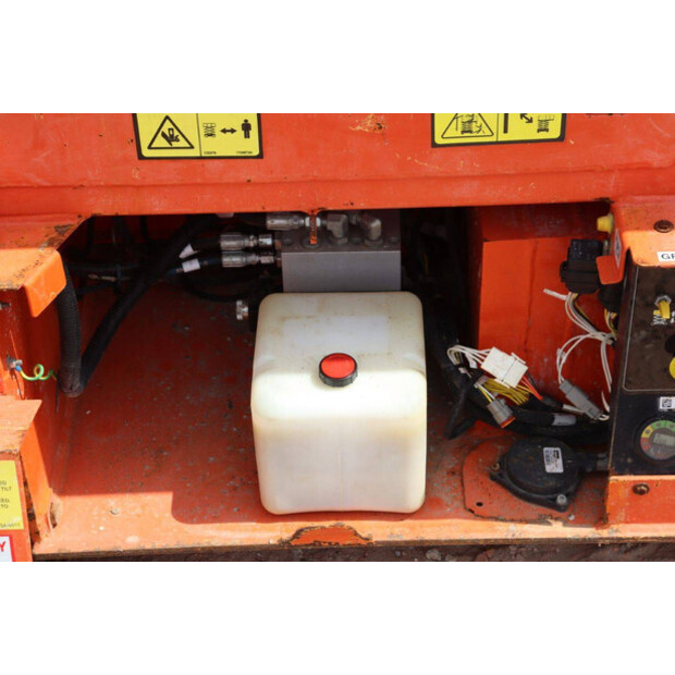 2015 JLG R6-41121868