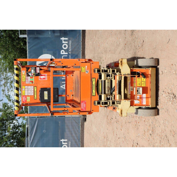 2015 JLG R6-41121884