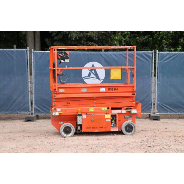 2015 JLG R6-41121947