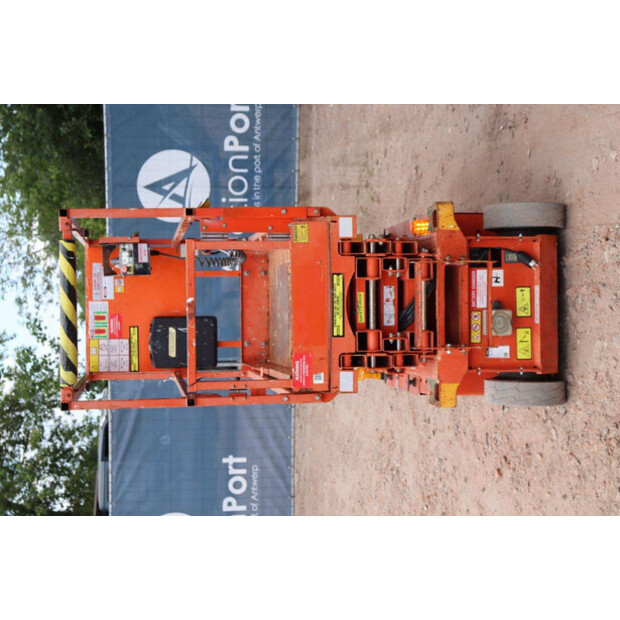2015 JLG R6-41121951