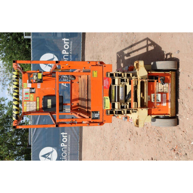 2015 JLG R6-41121986