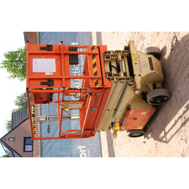 2015 JLG R6-41121988