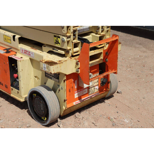 2015 JLG R6-41122001