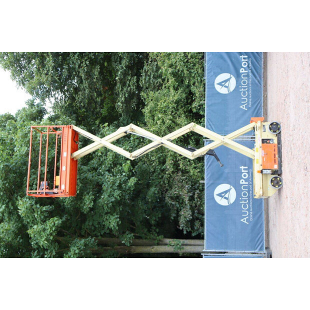 2015 JLG R6-41122012