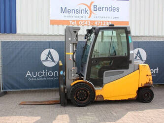 Image for FORKLIFTS 2016 Jungheinrich EFG 540