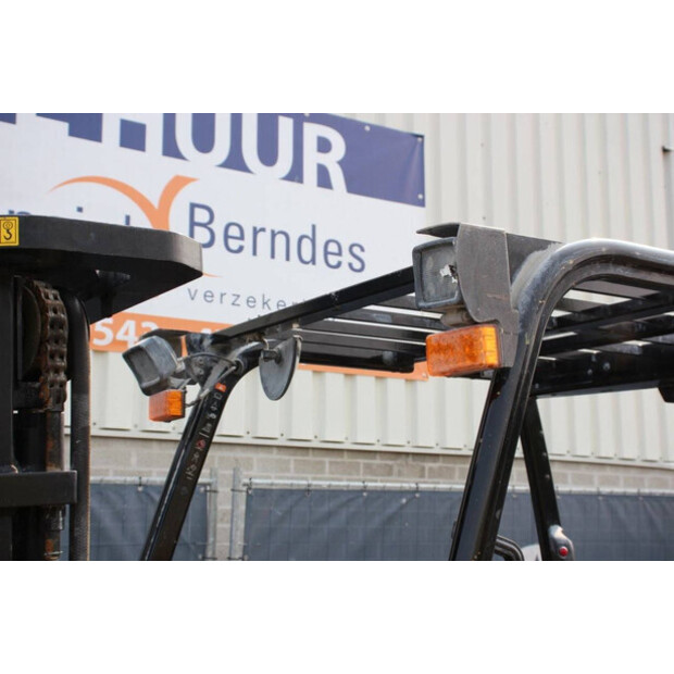 2009 Hyundai 25B-9-41123803