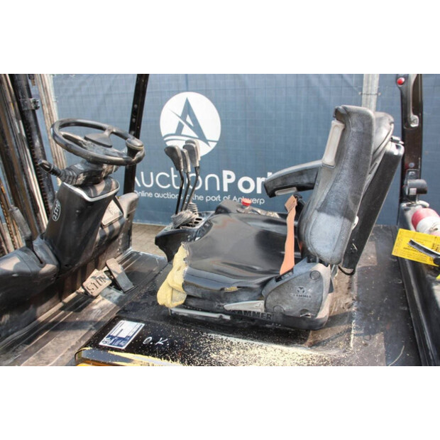 2009 Hyundai 25B-9-41123810