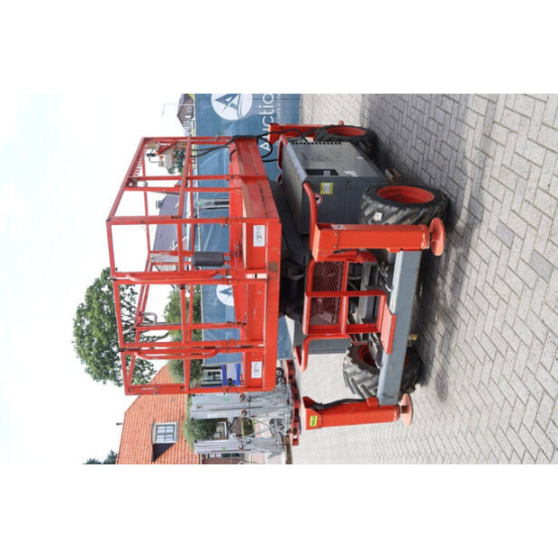 2013 سكايجاك SJ6832RT-41123957