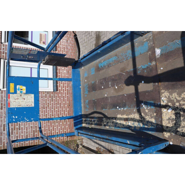 1999 Genie GS-2646-41124073