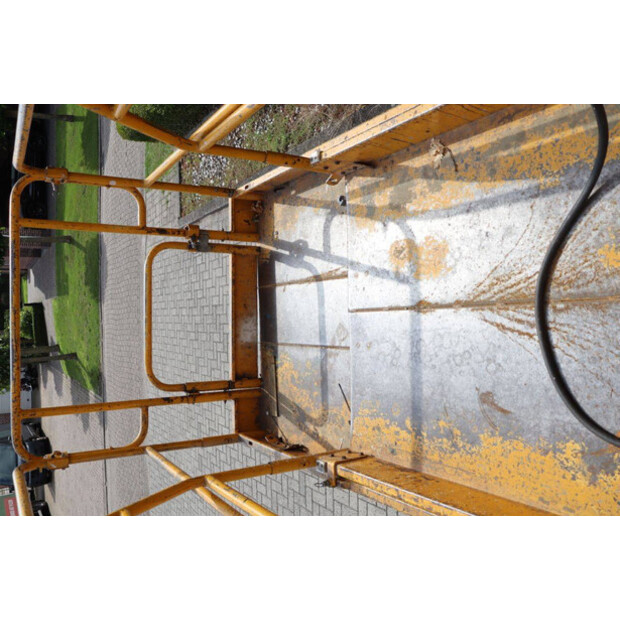1999 UPRIGHT X26-41124101