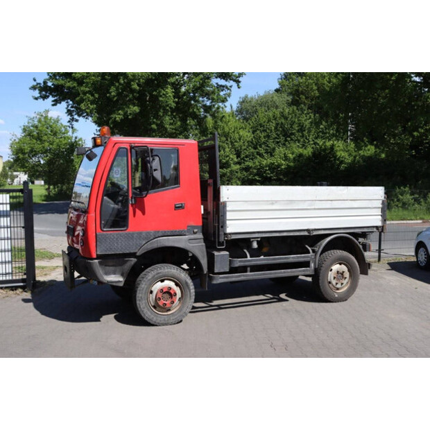 2004 Bucher BU 100-41124229