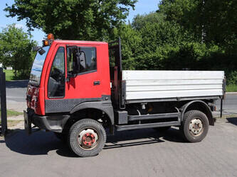 Image for 2004 Bucher BU 100