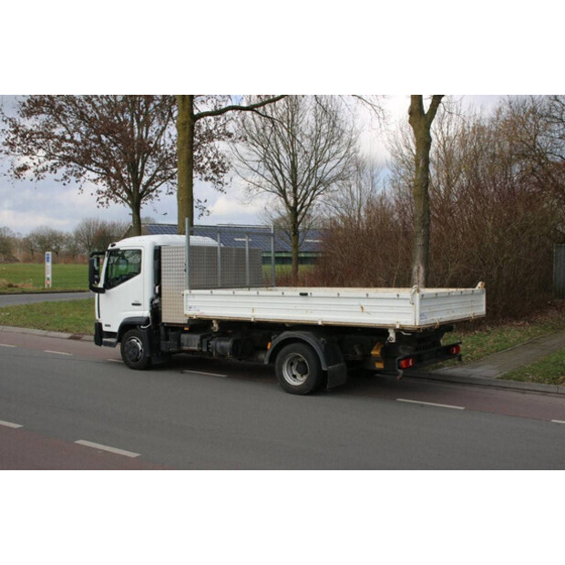 NISSAN NT500-41124258