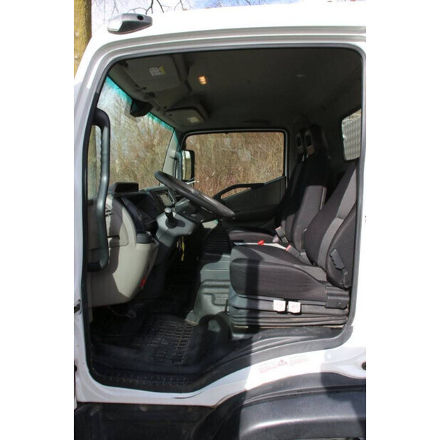NISSAN NT500-41124276