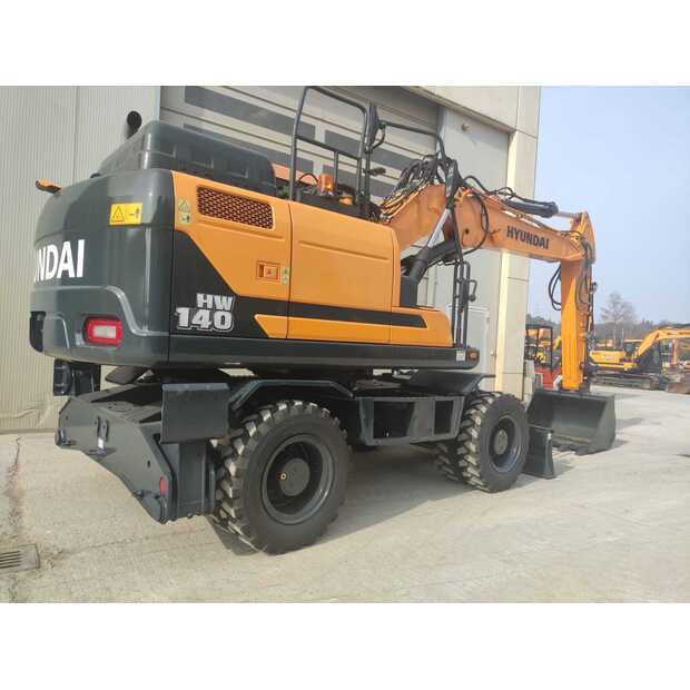 2018 Hyundai HW140-41124332