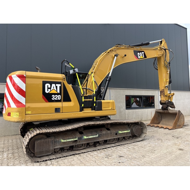 2018 Caterpillar 320-41129493