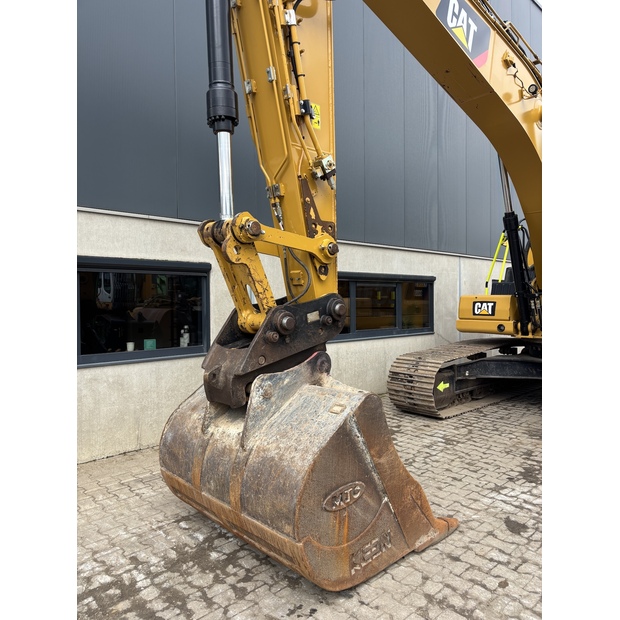 2018 Caterpillar 320-41129498