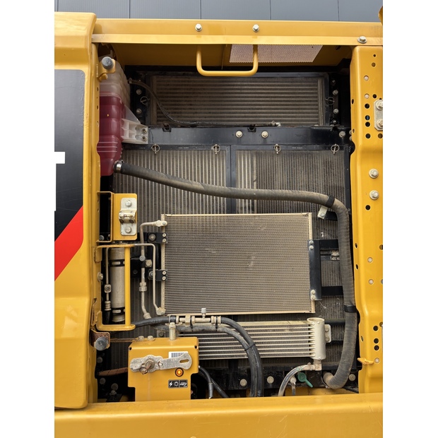 2018 Caterpillar 320-41129511