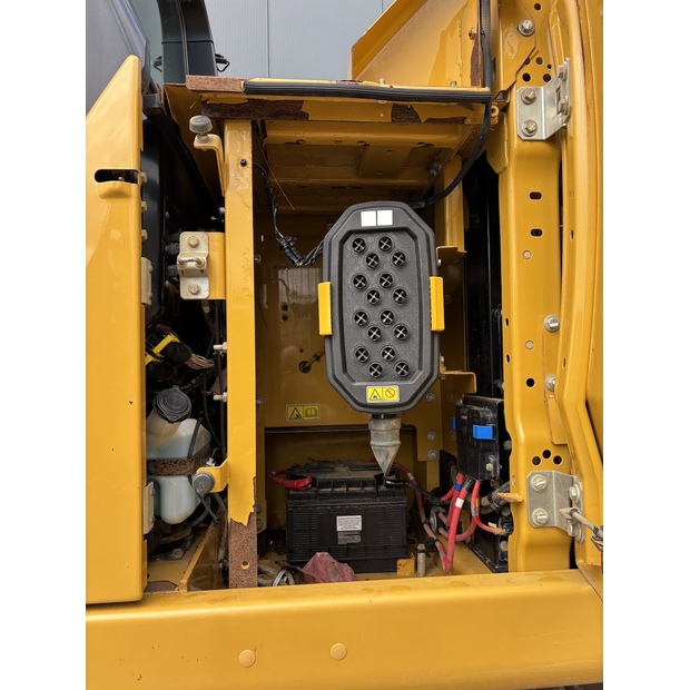 2018 Caterpillar 320-41129512