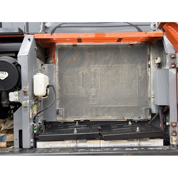 2020 Hitachi ZX210LC-6-41129548