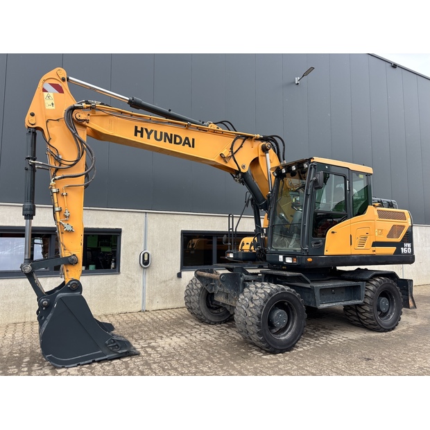 2018 Hyundai HW160-41129589