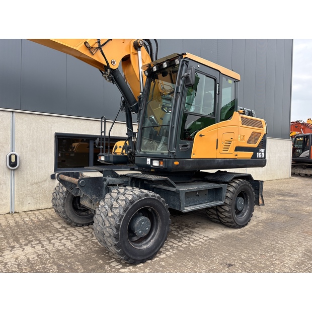 2018 Hyundai HW160-41129605