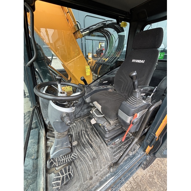 2018 Hyundai HW160-41129607