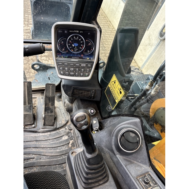 2018 Hyundai HW160-41129609