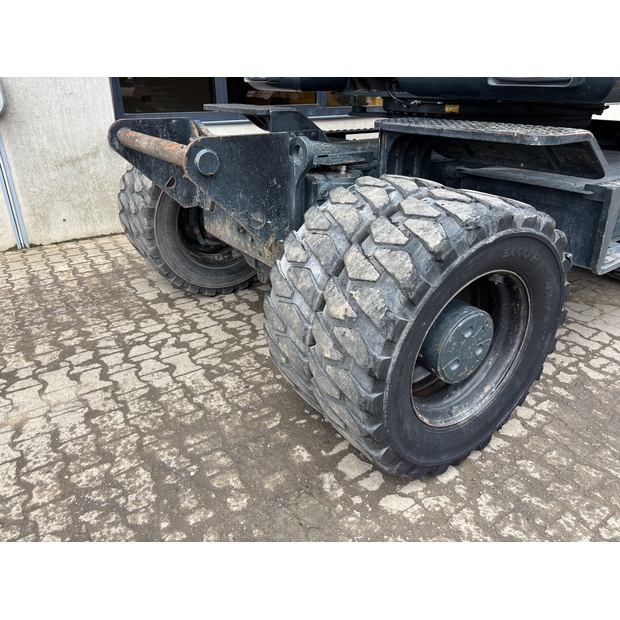 2018 Hyundai HW160-41129618