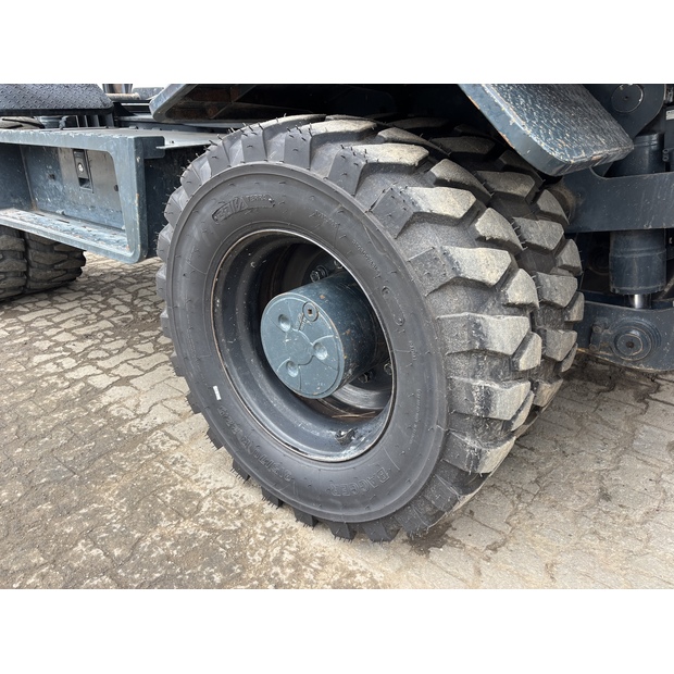 2018 Hyundai HW160-41129619