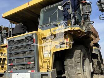 Image for OFF-HIGHWAY TRUCKS 2011 Komatsu HD465-7