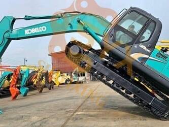 صورة ل حفارات مجنزرة 2022 كوبيلكو SK210-8
