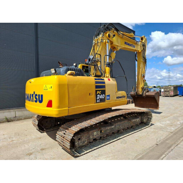 2017 Komatsu PC240LC-10-41138647