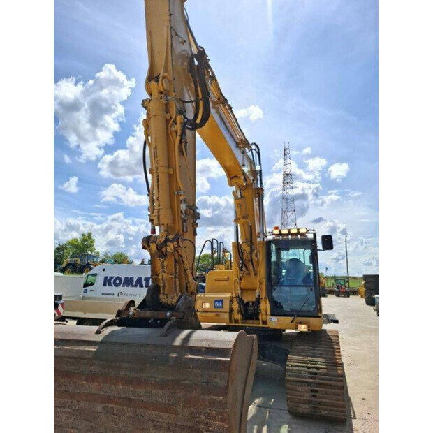 2017 Komatsu PC240LC-10-41138649