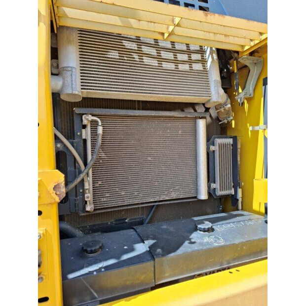 2017 Komatsu PC240LC-10-41138667