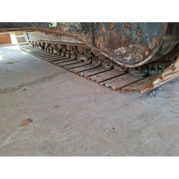 2017 Komatsu PC240LC-10-41138675