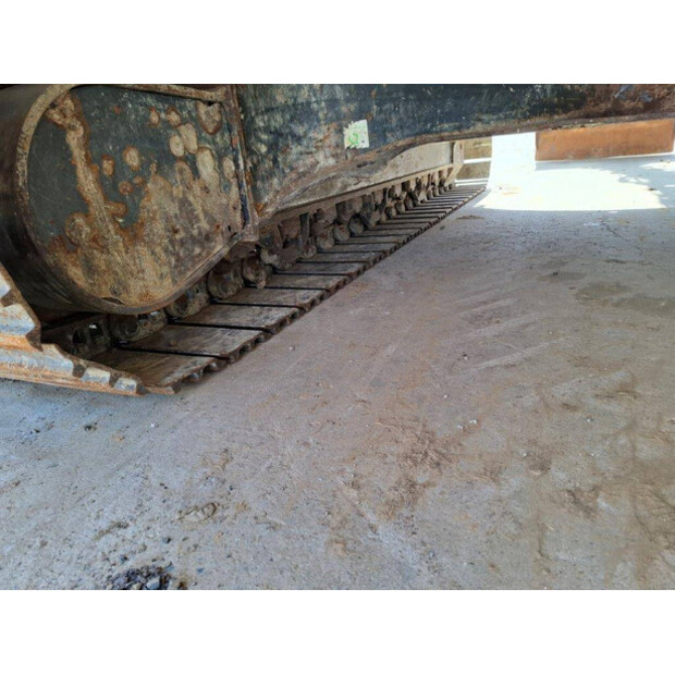 2017 Komatsu PC240LC-10-41138677