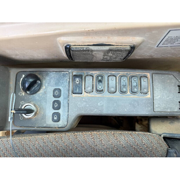 1999 Caterpillar 320BL-41138951