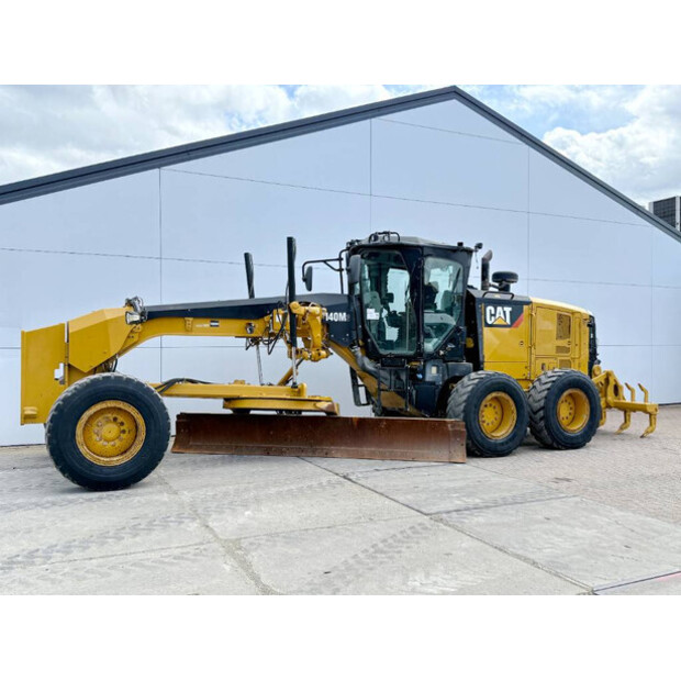 2018 Caterpillar 140M3-41138990
