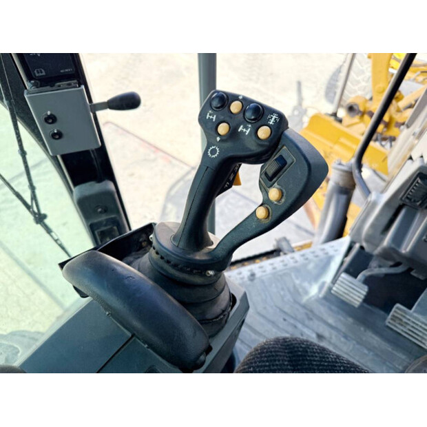 2018 Caterpillar 140M3-41138997